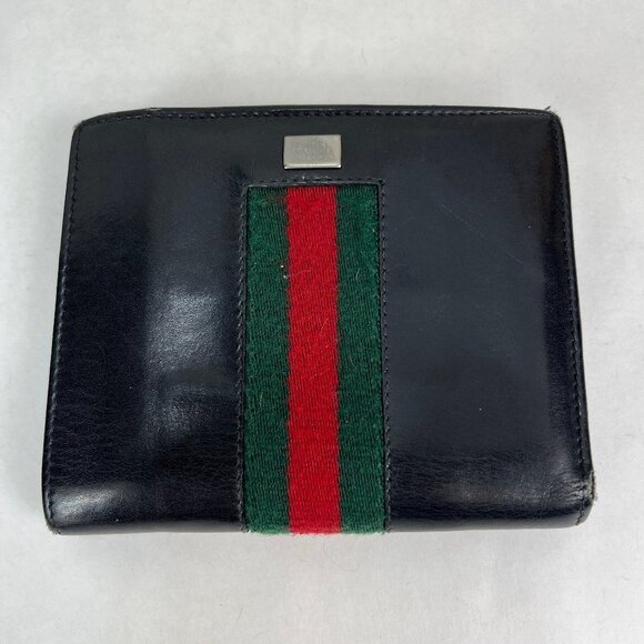 Gucci Accessories - Gucci ®️ Ladies' Sherry Line Trifold Leather Wallet Pre-owned